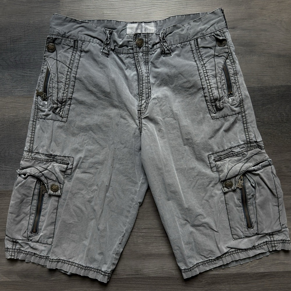 Vintage Y2K X Ray Cargo Shorts Mens Size 34 Grunger Skater Fringe Gray Zipper